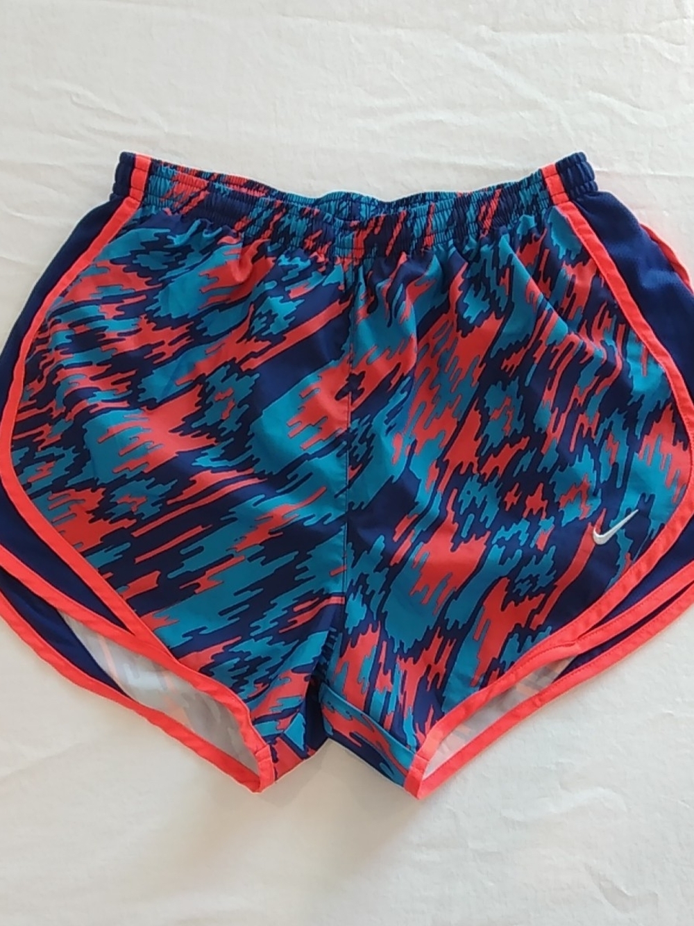 Nike Women's Blue & Neon Coral Printed Running Shorts Small Active Wear, Dri-Fit